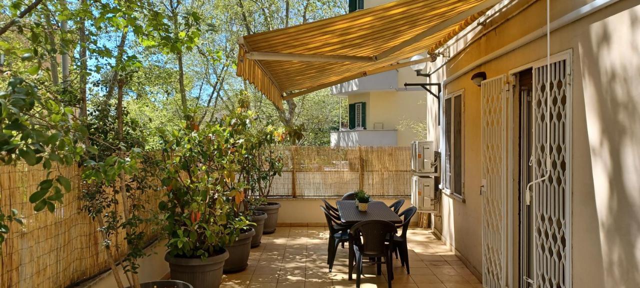 Terrazza Di San Paolo Apartment Rome Bagian luar foto